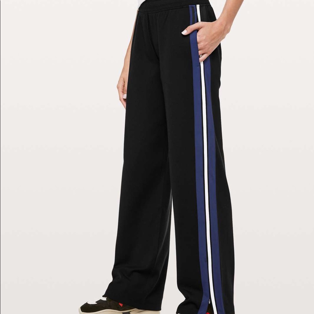 Lululemon cover your tracks pants